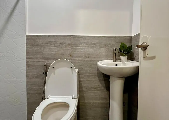 Apartment Origin - Walk To Highstreet, Bgc